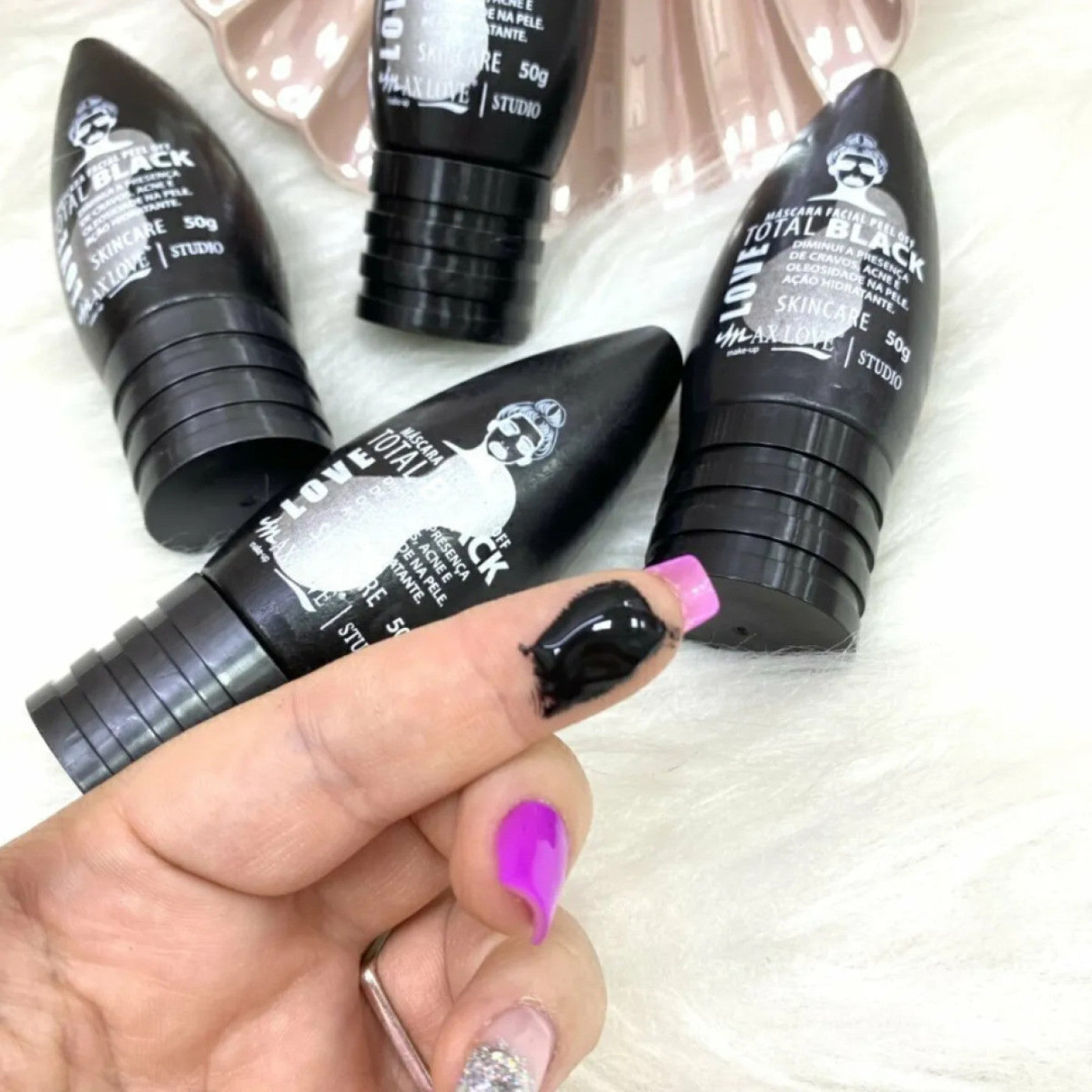 Mascara Facial Peel Off Total Black Dia Max Love